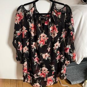 White House Black Market Blouse